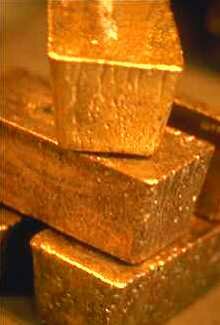 «Ренова» продает свои золотодобывающие активы