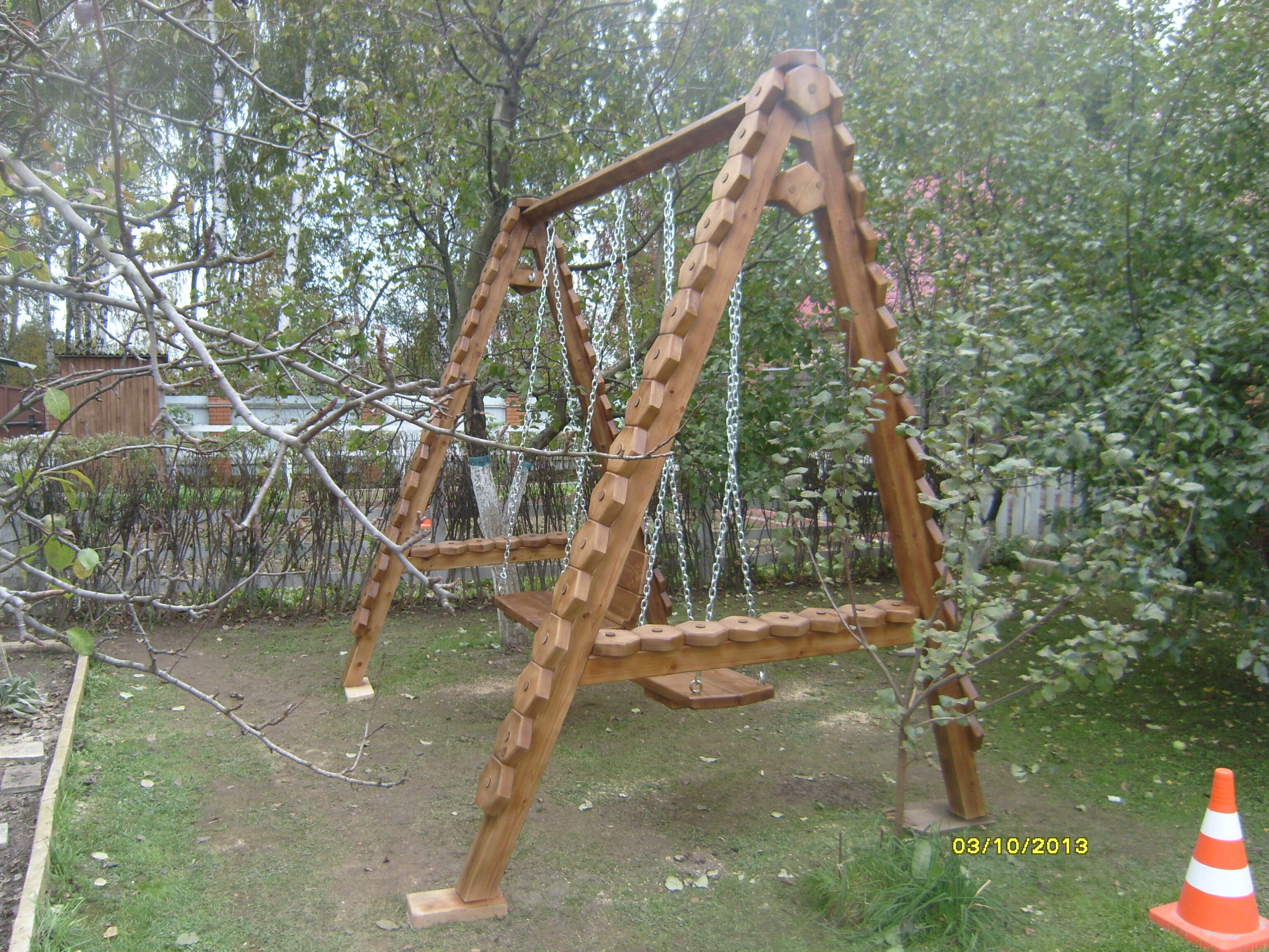 Деревенские качели своими руками 9